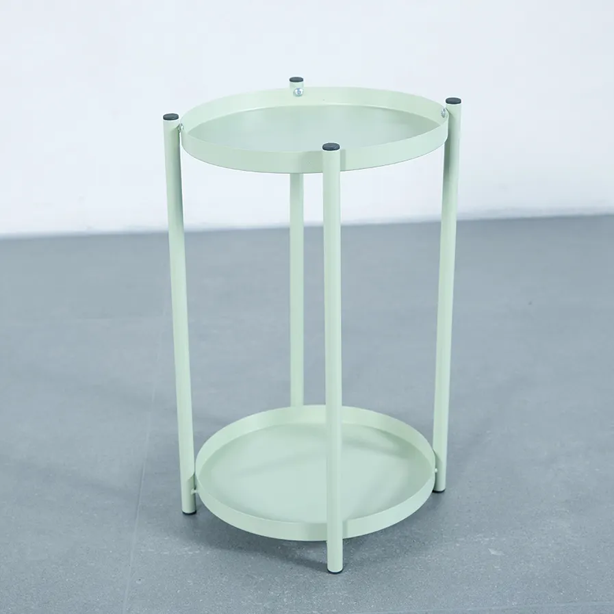 Plastic table