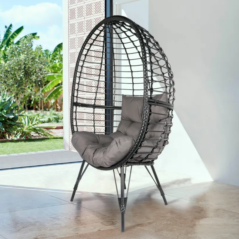 Egg chair